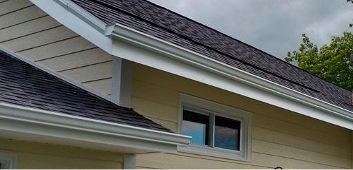 Steel gutters installed on home in Portland, OR